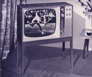 B&W TV tennis player